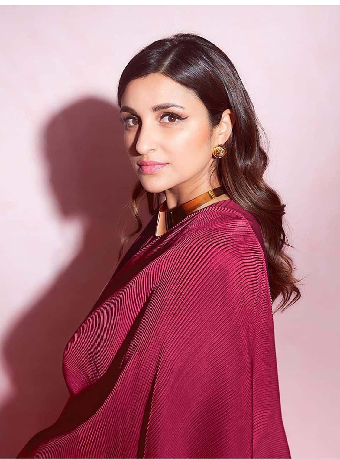 BT 1083 Red Saree : Premium Chinon Silk Work : Pleating Work Casual, Party Wear, Wedding Parineeti Chopra Pleated Saree @1499/- | Bollywood Sarees, Creative Sarees, Designer Sarees, Embroidered Sarees, Party Wear Sarees, Sarees