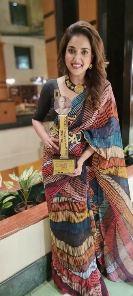 DF 3264 Multi Color Saree : Georgette Work : Heavy Digital Print Work Casual, Party Wear, Wedding Blouse : Plain @1499/- | Bollywood Sarees, Creative Sarees, Designer Sarees, Embroidered Sarees, Party Wear Sarees, Sarees