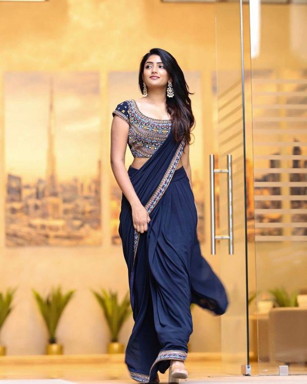 Eesha Rebba Royal Blue Color Georgette Embroidery Zari Saree