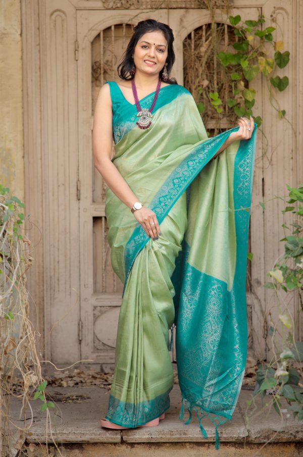 Grand Green Color Soft Kanjivaram Silk Beautiful Rich Pallu Saree