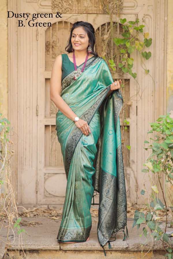 Grand Peacock Green Color Kanjivaram Beautiful Rich Pallu Saree