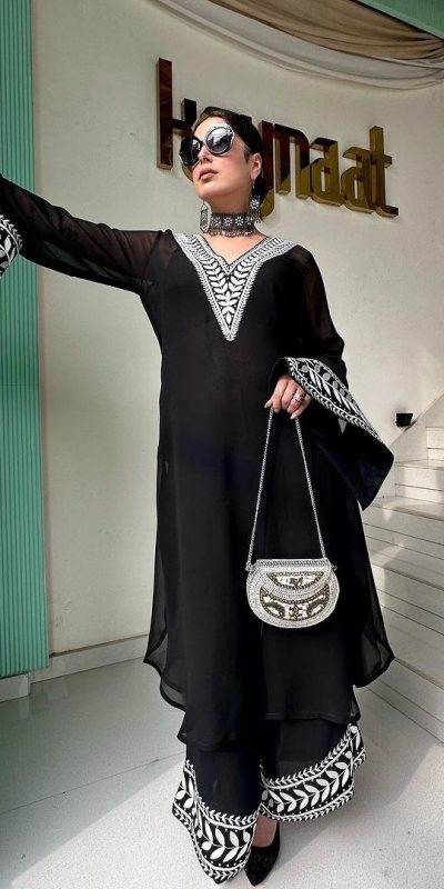 RTC 5678 Black Color Foix Georgette thread Sequence Work Kurti Casual, Wedding, Party, Festive, Events Etc. Expected Delivery 4-6 Working Days @1849/- | Bollywood Kurti, Creative Kurtis, Designer Kurti, Kurti, Party Wear Kurti, Selfie Kurti