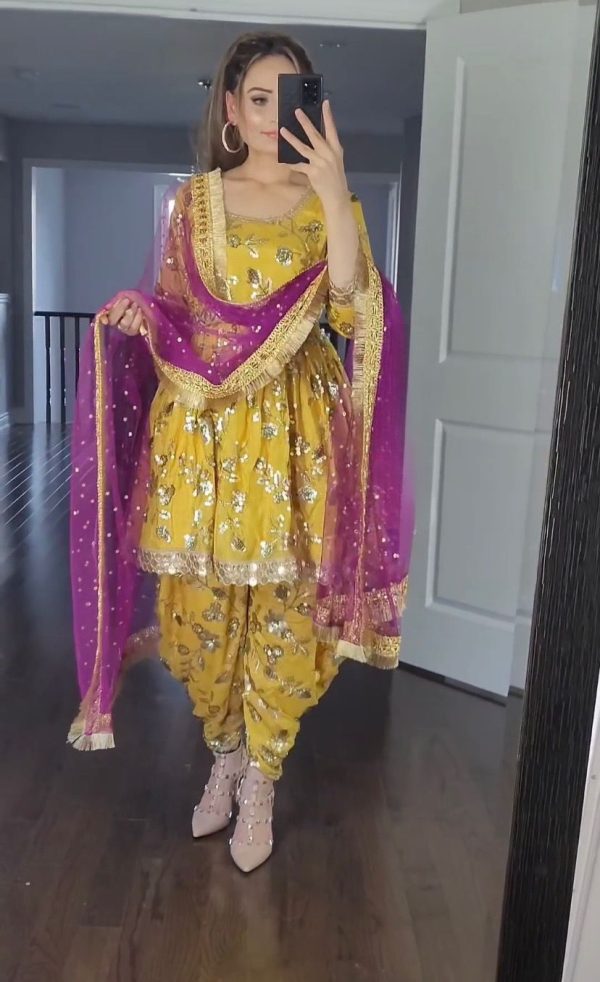 Artful Yellow Color Georgette Less Patti Work Sleeve Salwar Suit