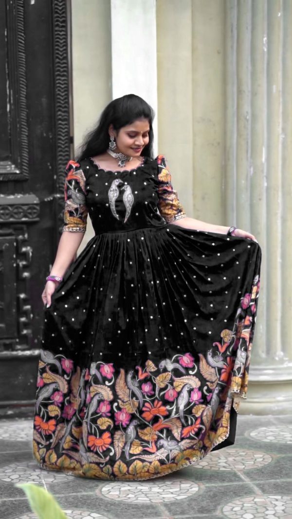 Glamorous Black Color Chant Crepe Kalamkari Printed Gown