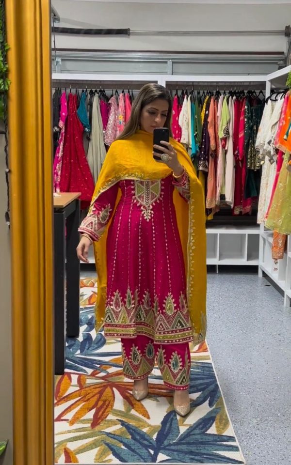 Glamorous Pink Color Roman Silk Embroidery Sequins Gown