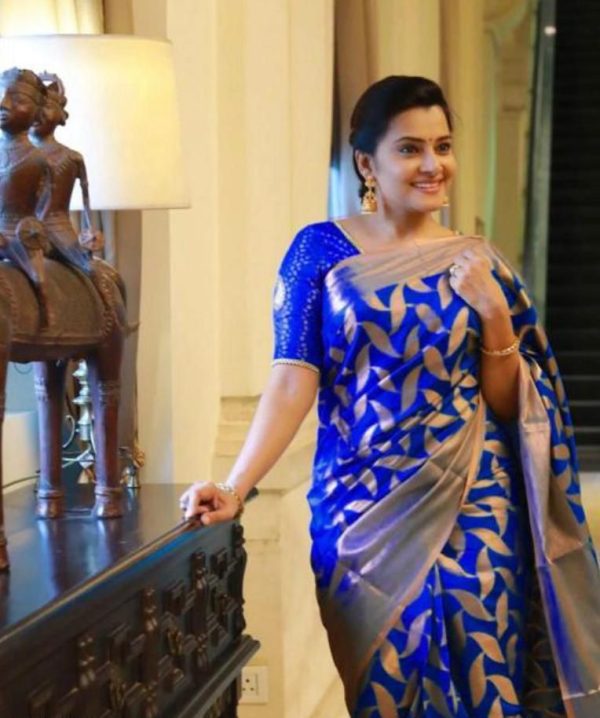 Glamorous Royal Blue Color Soft Lichi Silk Cloth Jacquard All Over Saree 3 1