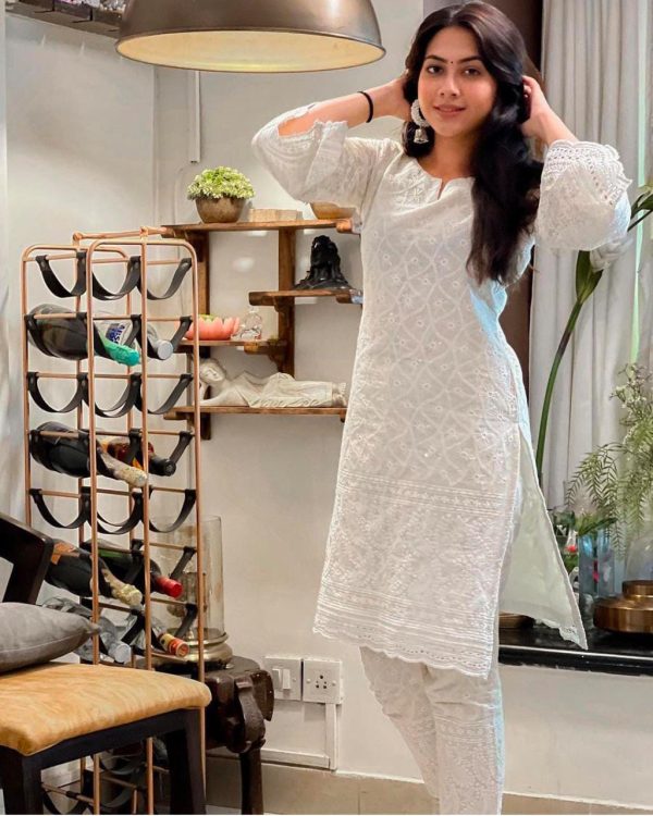 Grand White Color Heavy Cotton Chicken Embroidery Work Kurti