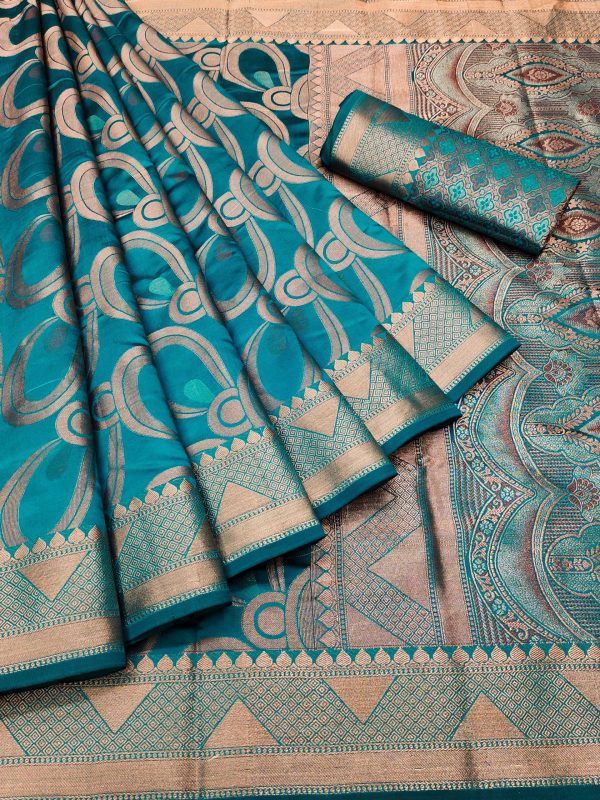 Peaceful Sky Blue Color Soft Lichi Silk Beautiful Cooper Zari Saree
