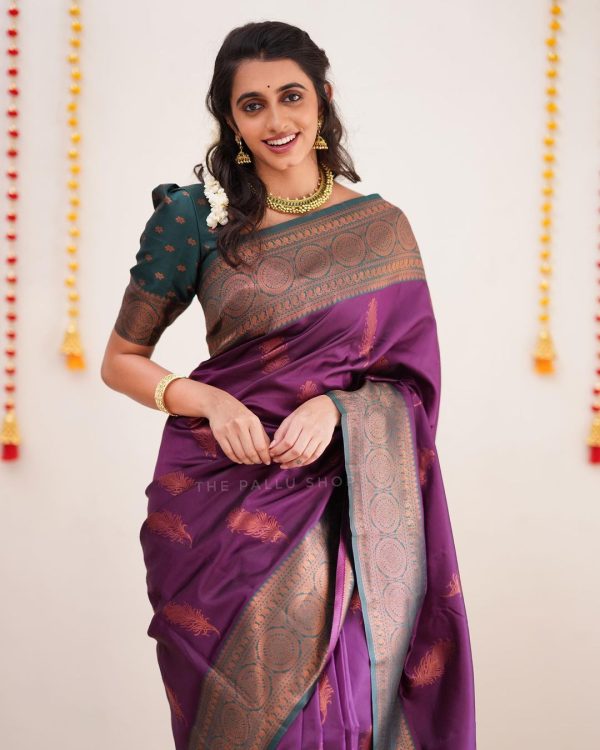 Sublime Purple Color Soft Silk Copper Zari Design Spread Saree