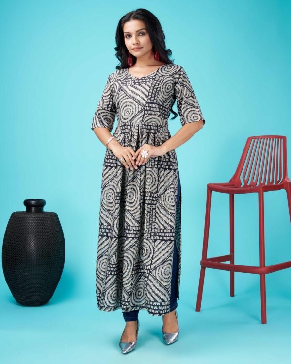 Glamorous Black Color Rayon Foil Print With Dori Pattern Gown