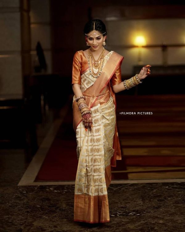 Adorable Golden Color Soft Lichi Silk Ordinary Design Pallu Saree