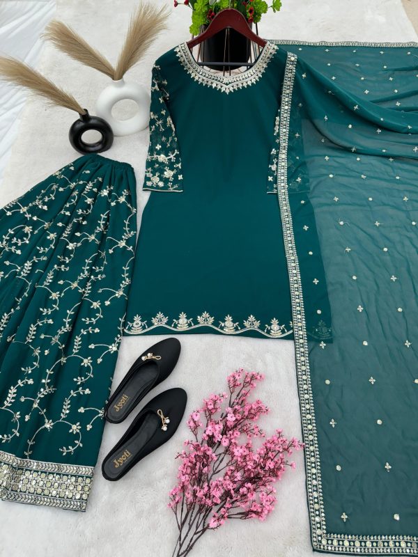 Luminous Peacock Green Color Georgette Embroidery Salwar Suit