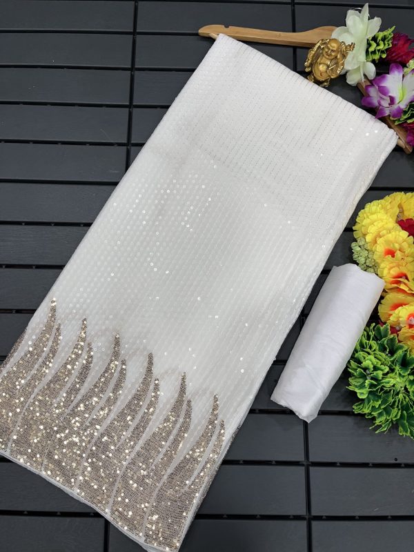 Nice White Color Of Heavy Quality 60 Gram Georgette Saree