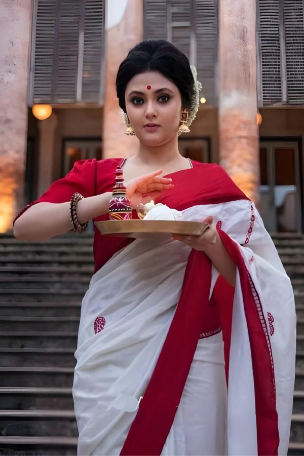 Peaceful White Color Soft Lichi Silk Jacquard All Over Saree