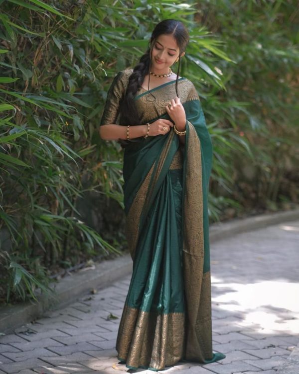Stylish Dark Green Color Soft Lichi Silk Jacquard All Over Saree