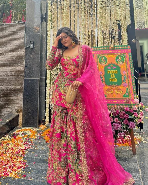 Beautiful Pink Color Silk- Faux Georgette Digital Print Salwar Suit