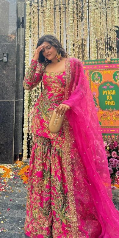 BD 1731 Pink Silk- Faux Georgette Digital Print Salwar Suit Casual, Wedding, Party, Festive, Events Etc.4-6 Working Days@ 1999/-only | Casual Suits, Jump Suits, Creative suits, Designer Suits, Palazzo Suits, Party Wear Suits, Patiala Suits, Salwar suit, Straight Suits