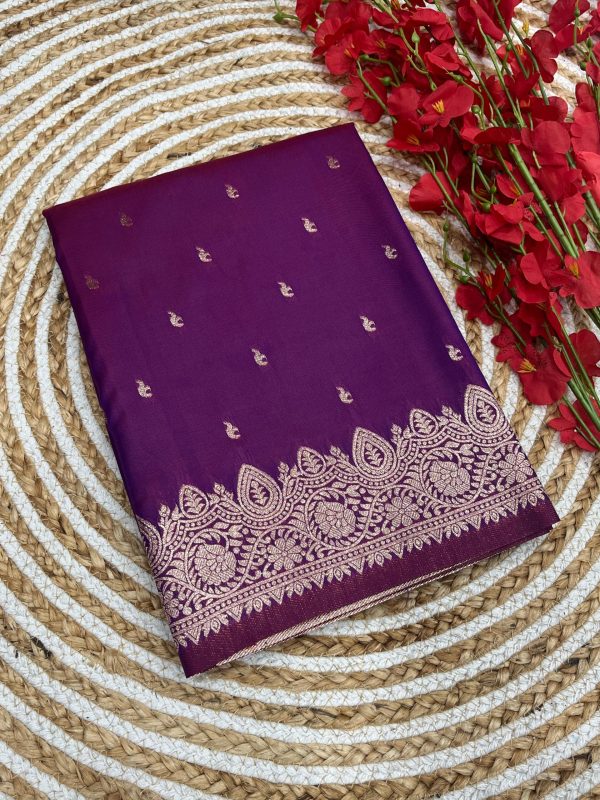 Fantastic Purple Color Banarasi Silk Zari Weaving Rich Pallu Saree