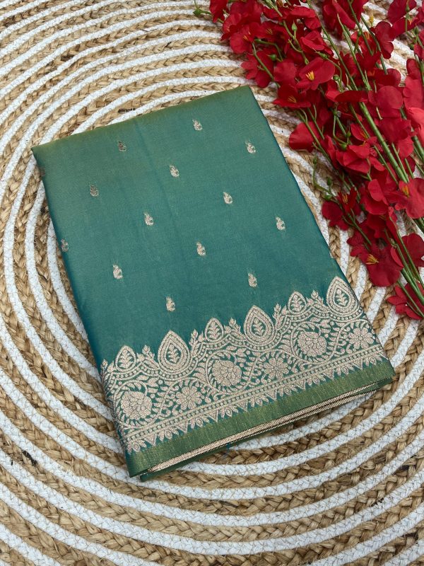 Fantastic Rama Color Banarasi Silk Zari Weaving Rich Pallu Saree