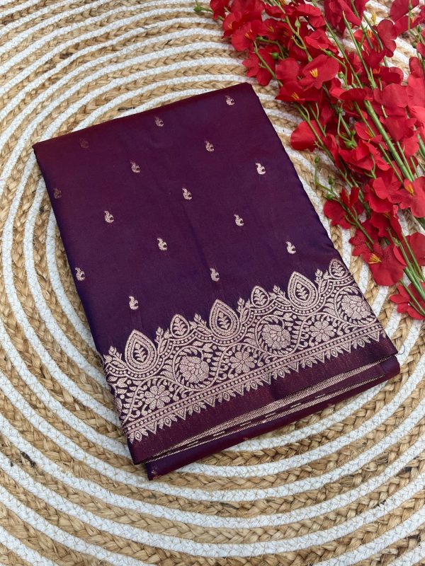 Fantastic Wine Color Banarasi Silk Zari Weaving Rich Pallu Saree
