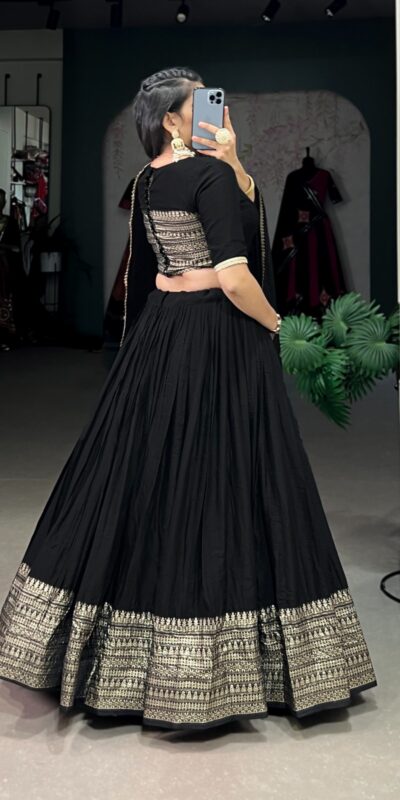 LNB 1906 Black Color Pure Chanderi Plain With Zari Weaving Work Border Lehenga Choli Wedding, Party, Festive, Events Etc. Delivery 4-6 Working Days Rs 1999 | Creative Lehenga, Bollywood Lehenga, Designer Lehenga, Embroidered Lehenga, Lehenga, Party Wear Lehenga
