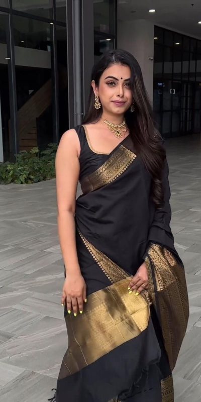 KP 5095 Black Color Jacquard With Designer Work All Over Saree . Exclusive Offer ₹1344. Delivery 4-6 Working Days. Shop now. | Embroidered Sarees, Bollywood Sarees, Creative Sarees, Designer Sarees, Ethnic Saree, Modern Digital sarees, Party Wear Sarees, Sarees