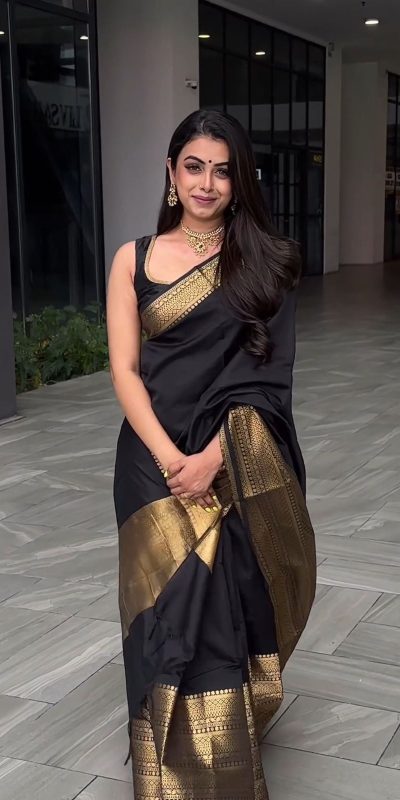 KP 5095 Black Color Jacquard With Designer Work All Over Saree . Exclusive Offer ₹1344. Delivery 4-6 Working Days. Shop now. | Embroidered Sarees, Bollywood Sarees, Creative Sarees, Designer Sarees, Ethnic Saree, Modern Digital sarees, Party Wear Sarees, Sarees