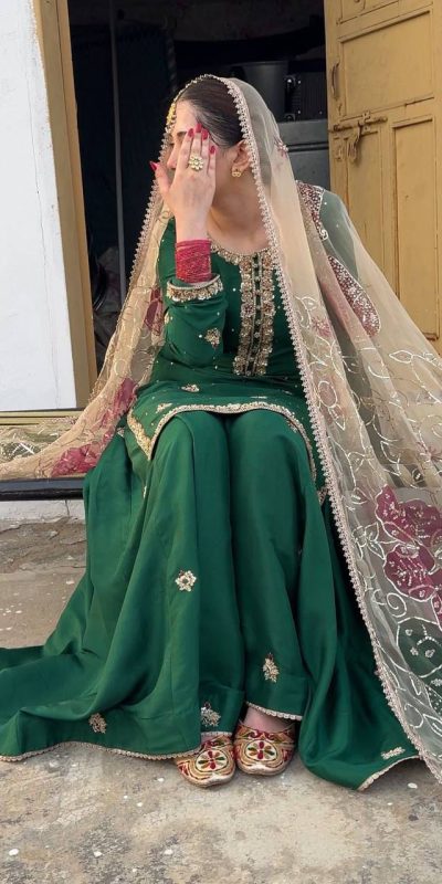 LG 1996 Green Chinon Salwar Suit Perfect for Wedding, Party, Festival Celebrations, Diwali, Lohri . Grab it for ₹1999. Delivery 4-6 Working Days. | Casual Suits, Jump Suits, Creative suits, Designer Suits, Palazzo Suits, Party Wear Suits, Patiala Suits, Salwar suit, Straight Suits