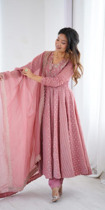 SRK 5293 Peach With Crunchy Silk With Fully Flair with Lace Work & Embroidery Work Anarkali Gown . Introductory Price ₹2149. Delivery 4-6 Worki | Bollywood Gowns, Creative Gowns, Designer Gowns, Embroidered Gowns, Gowns, Party Wear Gowns