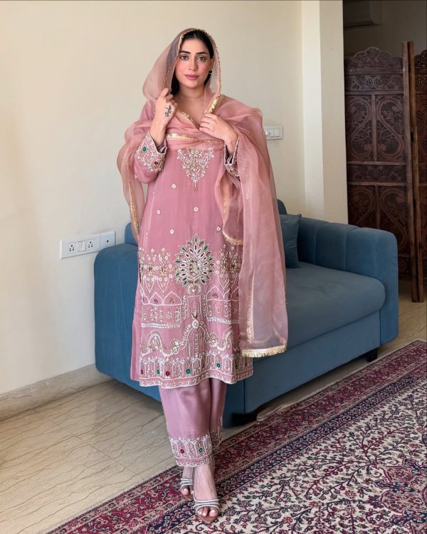 Peach French Crape Lace Embroidery Work Salwar Suit