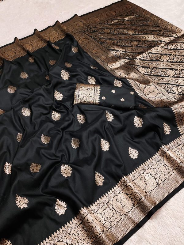 MB Paithani-3 Purple in Pethani Silk Zari Work & Lace Work Saree . Grab it for ₹2199. Delivery 4-6 Working Days. Shop now. | Creative Sarees, Embroidered Sarees, Bollywood Sarees, Designer Sarees, Ethnic Saree, Modern Digital sarees, Party Wear Sarees, Sarees