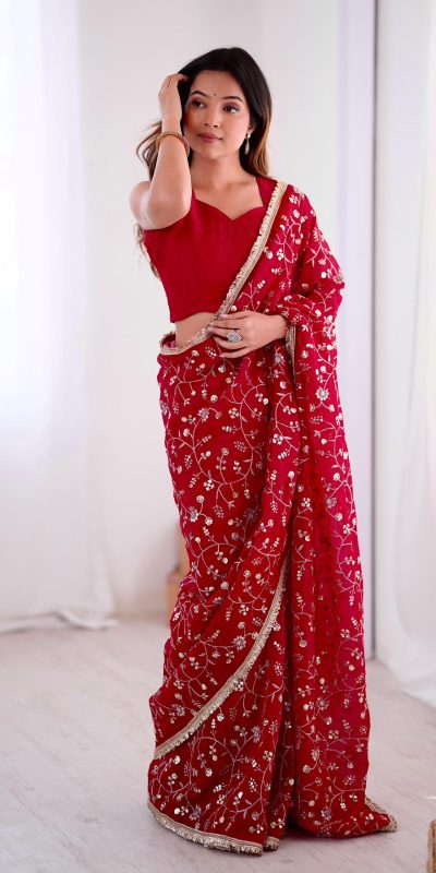 SRK 5296 Red Crunchy Silk Lace Work & Embroidery Work Saree in . Special Price ₹1799. Delivery 4-6 Working Days. Shop now. | Embroidered Sarees, Bollywood Sarees, Creative Sarees, Designer Sarees, Ethnic Saree, Modern Digital sarees, Party Wear Sarees, Sarees