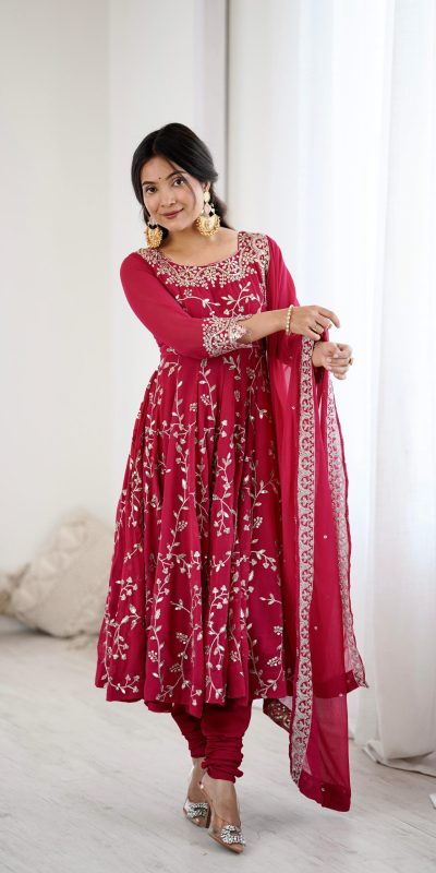 SRK 5299 Pink Faux Georgette With Sequence Work Perfect for Wedding, Party, Lohri, Temple Visit, Ganesh Chaturthi Festive, Events, 4-6 Working Days At 2149 | Bollywood Gowns, Creative Gowns, Designer Gowns, Embroidered Gowns, Gowns, Party Wear Gowns