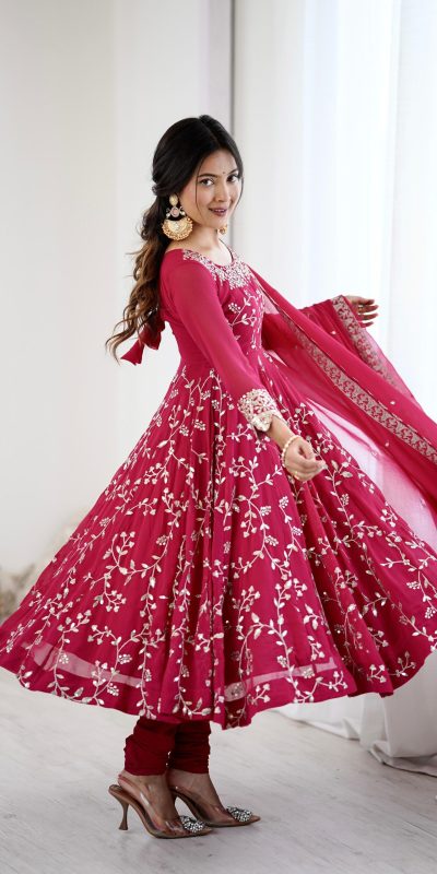 SRK 5299 Pink Faux Georgette With Sequence Work Perfect for Wedding, Party, Lohri, Temple Visit, Ganesh Chaturthi Festive, Events, 4-6 Working Days At 2149 | Bollywood Gowns, Creative Gowns, Designer Gowns, Embroidered Gowns, Gowns, Party Wear Gowns