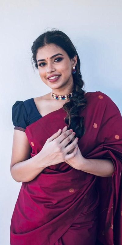 KP 5000 Red Soft Lichi Silk Saree with Designer Work. Wedding, Party, Festive, Events, Now at just ₹1249. Delivery 4-6 Working Days. Shop now. | Embroidered Sarees, Bollywood Sarees, Creative Sarees, Designer Sarees, Ethnic Saree, Modern Digital sarees, Party Wear Sarees, Sarees