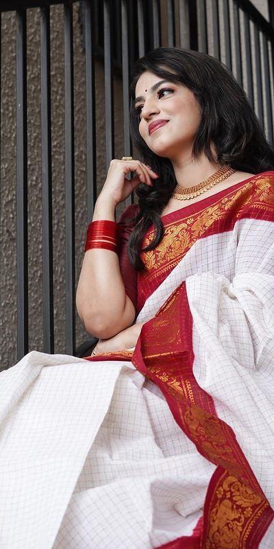 KP 3025 Red Soft Lichi Silk Saree Perfect for Wedding, Party, Baby Shower, Onam, Durga Puja . Available at ₹1449 only. Delivery 4-6 Working Days. | Embroidered Sarees, Bollywood Sarees, Creative Sarees, Designer Sarees, Ethnic Saree, Modern Digital sarees, Party Wear Sarees, Sarees