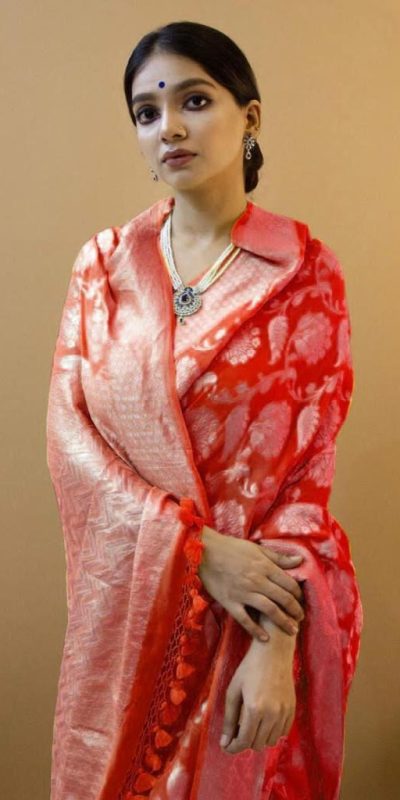 KP 1073 Red Soft Lichi Silk Saree Perfect for Wedding, Party, Sangeet, Ethnic Day, Festival Celebrations Get it for ₹1399. Delivery 4-6 Working Da | Embroidered Sarees, Bollywood Sarees, Creative Sarees, Designer Sarees, Ethnic Saree, Modern Digital sarees, Party Wear Sarees, Sarees