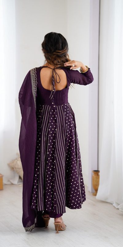 SRK 5293 Wine With Crunchy Silk With Fully Flair with Lace Work & Embroidery Work Anarkali Gown . Introductory Price ₹2149. Delivery 4-6 Worki | Bollywood Gowns, Creative Gowns, Designer Gowns, Embroidered Gowns, Gowns, Party Wear Gowns