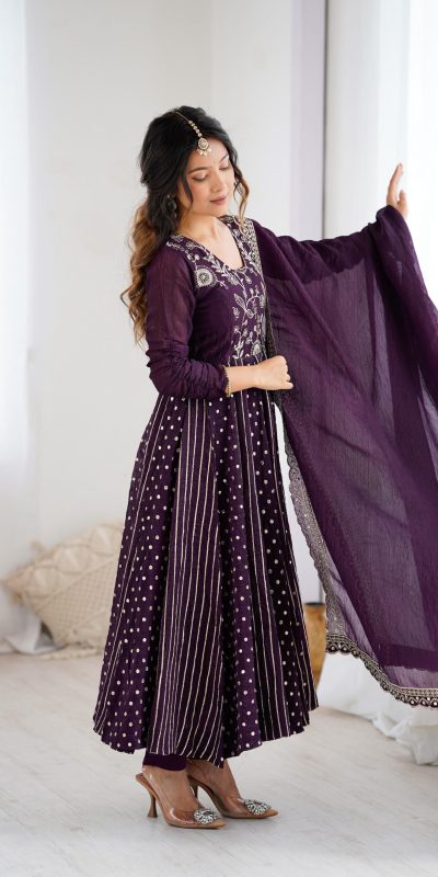SRK 5293 Wine With Crunchy Silk With Fully Flair with Lace Work & Embroidery Work Anarkali Gown . Introductory Price ₹2149. Delivery 4-6 Worki | Bollywood Gowns, Creative Gowns, Designer Gowns, Embroidered Gowns, Gowns, Party Wear Gowns