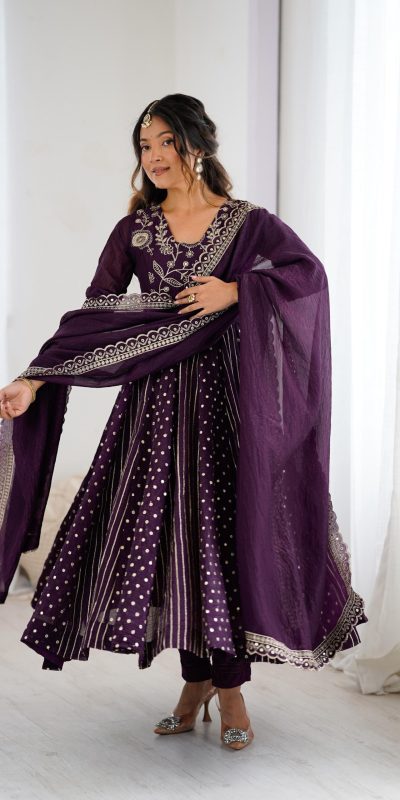 SRK 5293 Wine With Crunchy Silk With Fully Flair with Lace Work & Embroidery Work Anarkali Gown . Introductory Price ₹2149. Delivery 4-6 Worki | Bollywood Gowns, Creative Gowns, Designer Gowns, Embroidered Gowns, Gowns, Party Wear Gowns