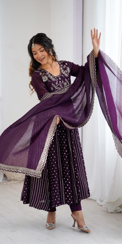 SRK 5293 Wine With Crunchy Silk With Fully Flair with Lace Work & Embroidery Work Anarkali Gown . Introductory Price ₹2149. Delivery 4-6 Worki | Bollywood Gowns, Creative Gowns, Designer Gowns, Embroidered Gowns, Gowns, Party Wear Gowns