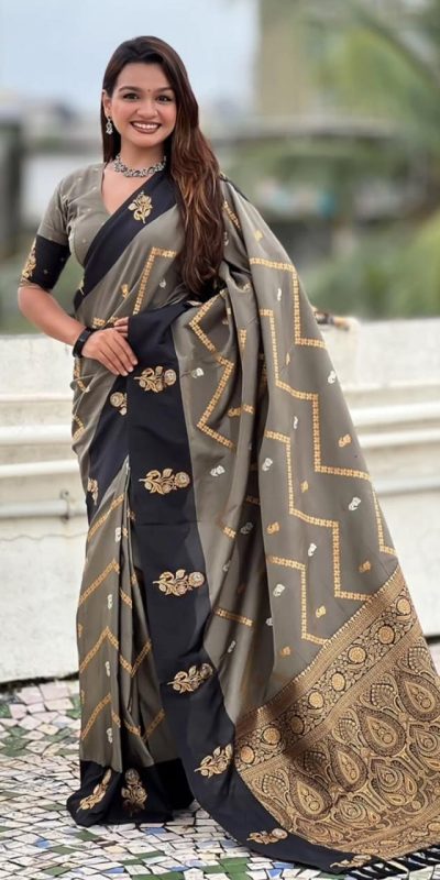 Black Banarasi Silk Weaving Zari Work Saree