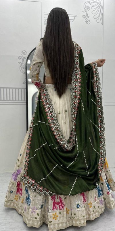 PC 503 Green in Pure Tissue Silk Cut Work & Lace Work Lehenga Choli . Now at just ₹2349. Delivery 4-6 Working Days. Shop now. | Bollywood Lehenga, Creative Lehenga, Designer Lehenga, Embroidered Lehenga, Lehenga, Party Wear Lehenga