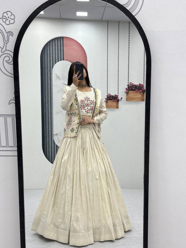 PC 522 Off White Tissue Simmer Lehenga Choli Perfect for Wedding, Party, Cultural Events, Diwali, Ganesh Chaturthi – . Exclusive Offer ₹3049. Deli | Casual Suits, Jump Suits, Creative suits, Designer Suits, Palazzo Suits, Party Wear Suits, Patiala Suits, Salwar suit, Straight Suits