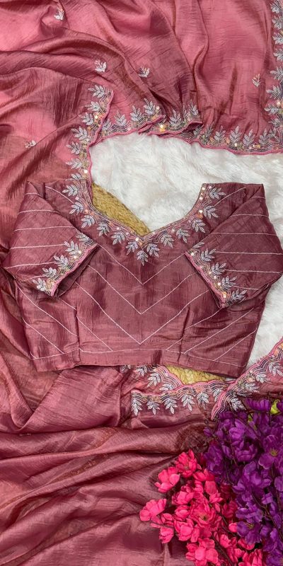 AC COCKTAIL Onion Gold Crush Saree Perfect for Wedding, Party, Engagement, Cultural Events, Pongal – . Available at ₹2149 only. Delivery 4-6 Working Day | Creative Sarees, Embroidered Sarees, Bollywood Sarees, Designer Sarees, Ethnic Saree, Modern Digital sarees, Party Wear Sarees, Sarees