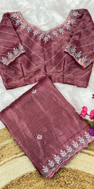 AC COCKTAIL Onion Gold Crush Saree Perfect for Wedding, Party, Engagement, Cultural Events, Pongal – . Available at ₹2149 only. Delivery 4-6 Working Day | Creative Sarees, Embroidered Sarees, Bollywood Sarees, Designer Sarees, Ethnic Saree, Modern Digital sarees, Party Wear Sarees, Sarees