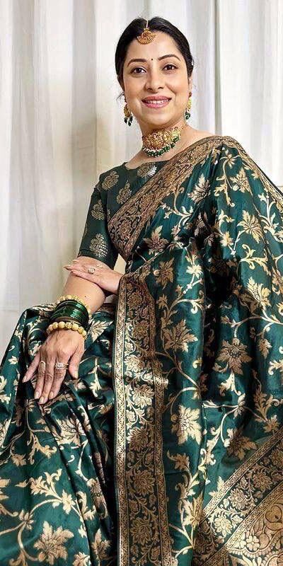 KP 6042 Peacock Green Color Soft Lichi Silk Saree with Lace Border & Lace Work. Get it for ₹1399. Delivery 4-6 Working Days. Shop now. | Creative Sarees, Embroidered Sarees, Bollywood Sarees, Designer Sarees, Ethnic Saree, Modern Digital sarees, Party Wear Sarees, Sarees