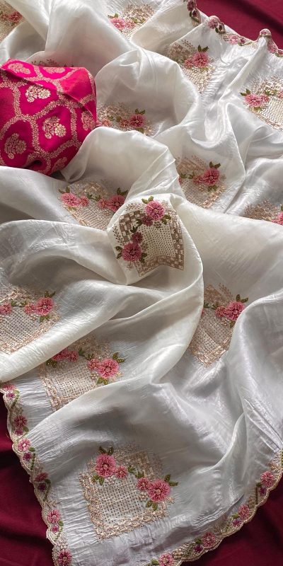 SC 239 Pink Georgette With Lace Work & Lace Border Saree . Wedding, Party, Festive, Events, Exclusive Offer ₹1599. Delivery 4-6 Working Days. Shop now. | Creative Sarees, Embroidered Sarees, Bollywood Sarees, Designer Sarees, Ethnic Saree, Modern Digital sarees, Party Wear Sarees, Sarees