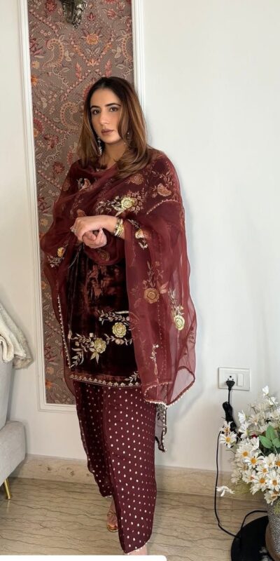 NSR 879 Mahendi Faux Georgette Salwar Suit with Embroidery Work. Available at ₹2399 only. Delivery 4-6 Working Days. Shop now. | Bollywood Lehenga, Creative Lehenga, Designer Lehenga, Embroidered Lehenga, Lehenga, Party Wear Lehenga