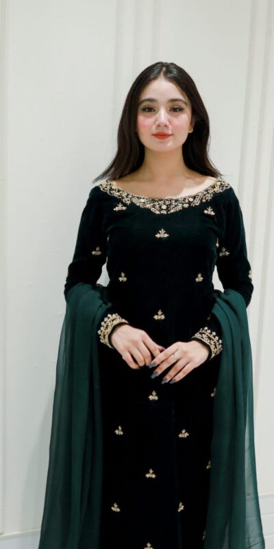 LG 2024 Green Velvet Salwar Suit with Lace Work & Embroidery Work. Festive Deal ₹1799. Delivery 4-6 Working Days. Shop now. | Casual Suits, Jump Suits, Tops & Bottoms, Track Suits, Trendy Wear, Creative suits, Designer Suits, Palazzo Suits, Party Wear Suits, Patiala Suits, Salwar suit, Straight Suits